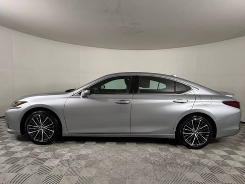Certified 2025 Lexus ES 300h w/ Premium Package FWD image 3