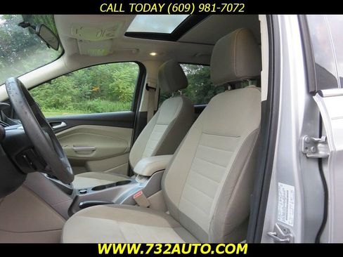 Used 2013 Ford Escape SE image 25