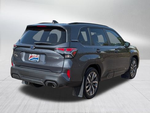 Used 2025 Subaru Forester Touring AWD/4WD image 7