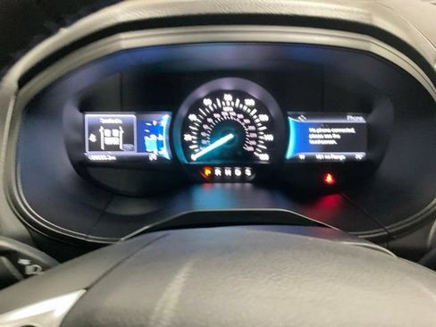 Used 2024 Ford Edge Titanium AWD/4WD image 9