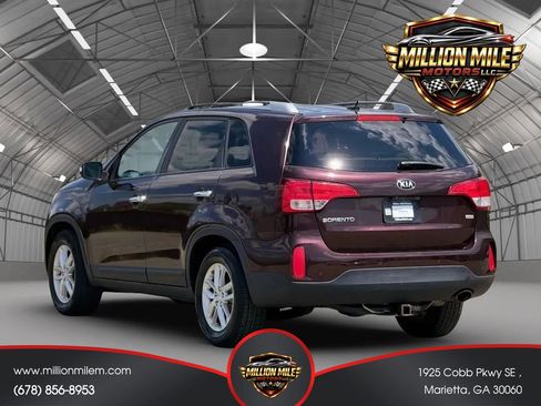 Used 2015 Kia Sorento LX FWD image 10