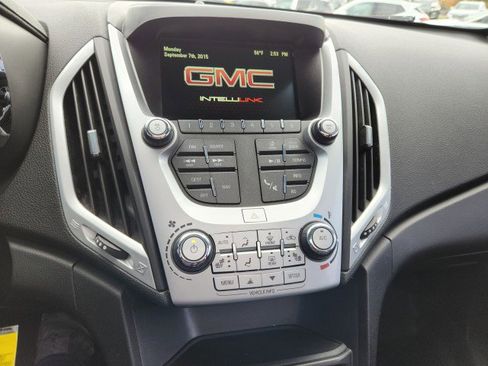 Used 2017 GMC Terrain SLT w/ Open Road Package image 5