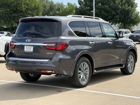 Used 2024 INFINITI QX80 Luxe AWD/4WD image 4