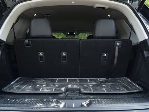 Used 2025 Honda Pilot EX-L image 41