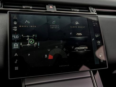 Used 2025 Land Rover Range Rover Velar S AWD/4WD image 36