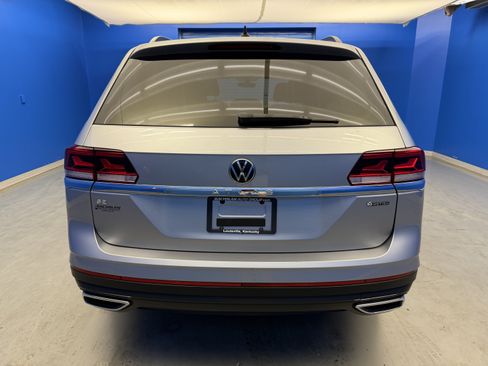 Used 2023 Volkswagen Atlas SE AWD/4WD image 6
