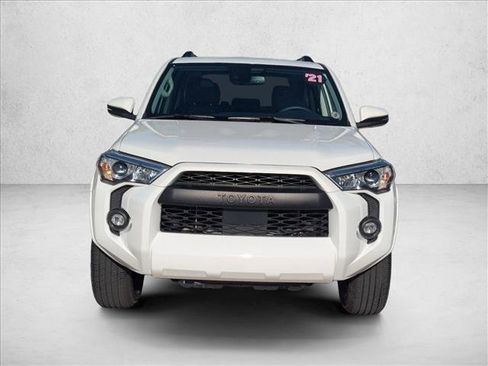 Certified 2021 Toyota 4Runner SR5 Premium w/ Moonroof Package RWD image 2