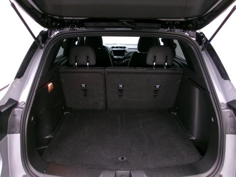 Used 2023 Chevrolet TrailBlazer RS w/ Convenience Package image 11