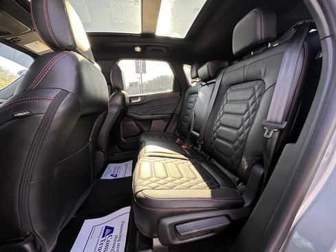 Used 2024 Ford Escape ST-Line Elite w/ Premium Technology Package image 22