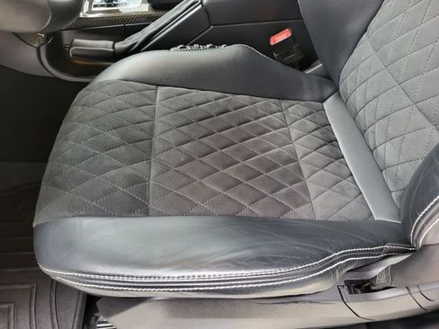 Used 2017 Mercedes-Benz G 550 Squared image 19