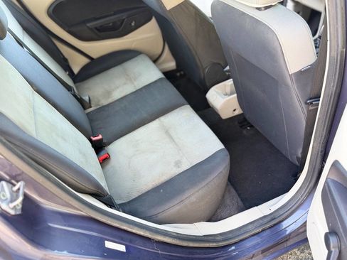 Used 2013 Ford Fiesta S w/ Convenience Pkg FWD image 9
