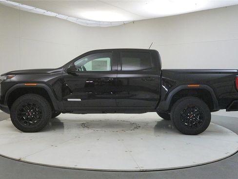 New 2026 GMC Canyon Elevation image 4