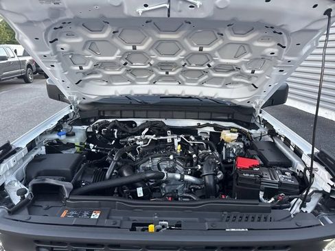 New 2025 Ford Bronco 4-Door image 32