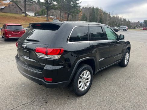 Used 2022 Jeep Grand Cherokee Laredo E w/ Security & Convenience Group image 5