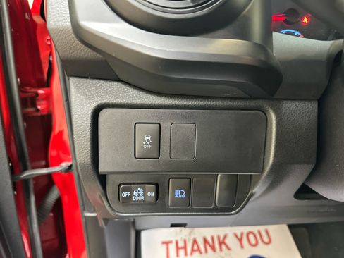 Used 2023 Toyota Tacoma SR AWD/4WD image 22