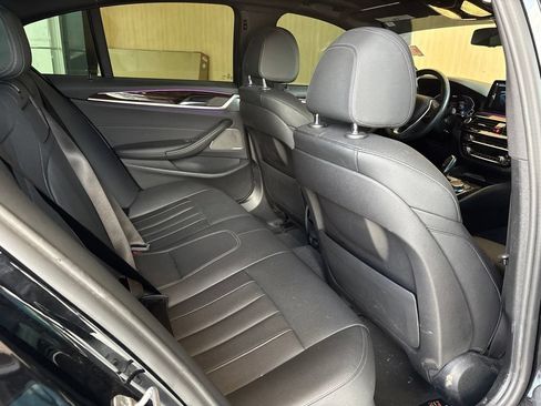 Used 2023 BMW 530e xDrive AWD/4WD image 21