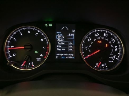 Used 2022 Toyota RAV4 XLE w/ Convenience Package image 39