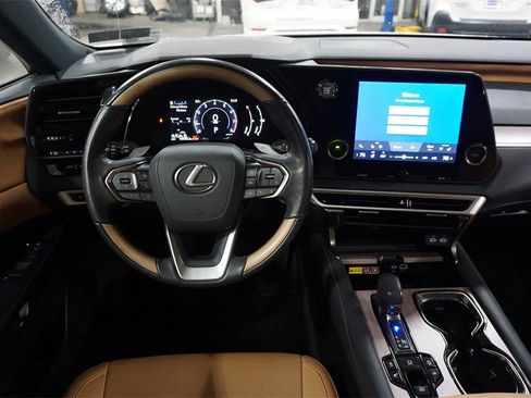 Used 2024 Lexus RX 350 Premium image 6