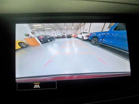 Used 2021 Buick Envision Essence image 6