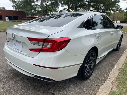 Used 2021 Honda Accord EX-L image 5