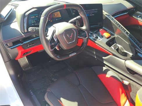 New 2025 Chevrolet Corvette Z06 image 18