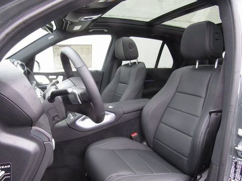 New 2026 Mercedes-Benz GLE 450 4MATIC image 10