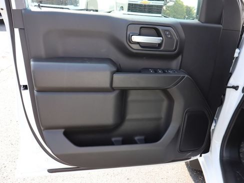 New 2026 Chevrolet Silverado 1500 Custom AWD/4WD image 4