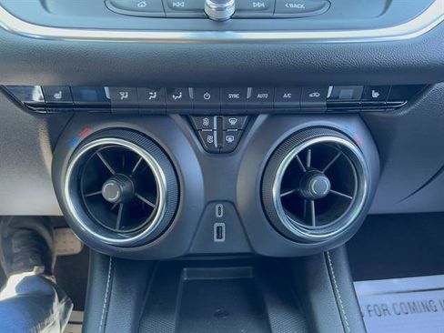 Used 2024 Chevrolet Blazer LT w/ Convenience Package image 22