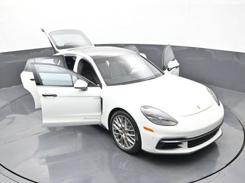 Certified 2020 Porsche Panamera 4 AWD/4WD image 31
