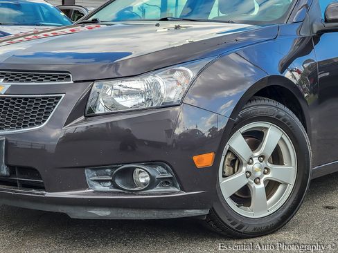 Used 2014 Chevrolet Cruze LT w/ All-Star Edition FWD image 30