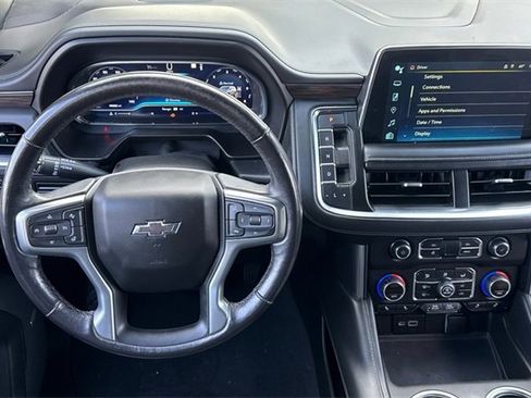 Used 2022 Chevrolet Tahoe Z71 w/ Off-Road Capability Package image 16