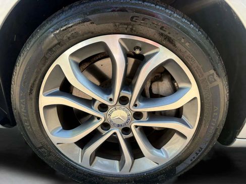 Used 2016 Mercedes-Benz C 300 4MATIC Sedan image 29