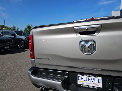 Used 2019 RAM 1500 Limited AWD/4WD image 16