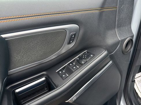 Used 2025 Ford Expedition Tremor image 23