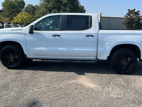 New 2026 Chevrolet Silverado 1500 Custom w/ Turbomax Blackout Package image 8