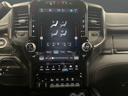Used 2022 RAM 3500 Limited AWD/4WD image 18