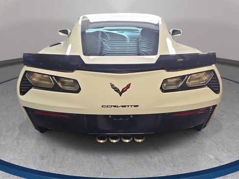 Used 2015 Chevrolet Corvette Z06 w/ 2LZ Preferred Equipment Group RWD image 6