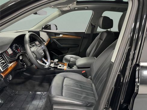 Certified 2023 Audi Q5 2.0T Premium w/ Convenience Package image 28