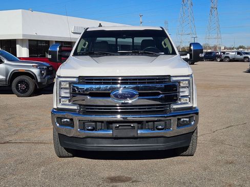 Used 2019 Ford F250 Lariat w/ Lariat Ultimate Package image 8