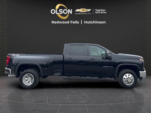 Used 2026 Chevrolet Silverado 3500 LT w/ All Star Edition image 6