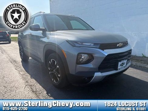 Used 2023 Chevrolet TrailBlazer LT w/ Convenience Package FWD image 1
