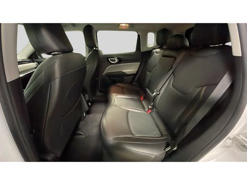 Used 2022 Jeep Compass Limited AWD/4WD image 15