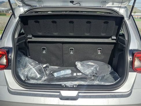 New 2026 Hyundai Venue SE image 20