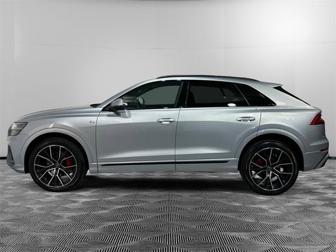 Used 2023 Audi Q8 Premium Plus image 2