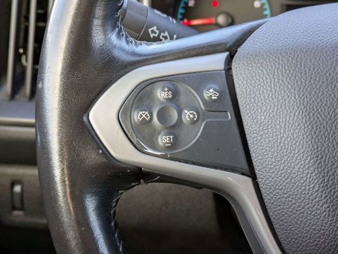 Used 2022 Chevrolet Colorado LT w/ Fleet Safety Package image 24