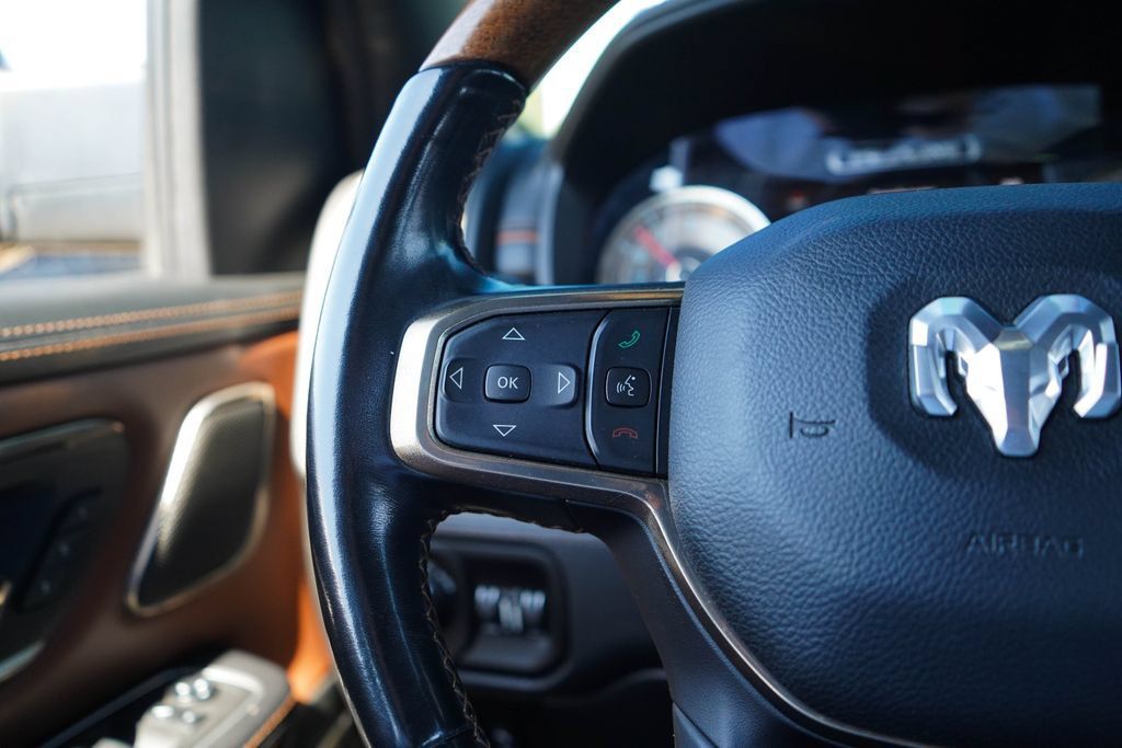 Used 2022 RAM 1500 Limited AWD/4WD image 32
