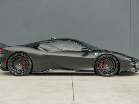 Used 2022 Ferrari SF90 Stradale Stradale Coupe 2D image 6