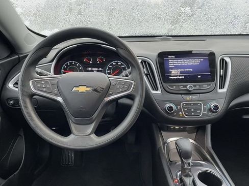 Used 2023 Chevrolet Malibu LT image 13