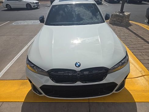 Used 2025 BMW M340i RWD image 2