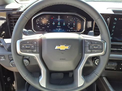 Used 2026 Chevrolet Silverado 1500 LT w/ Protection Package AWD/4WD image 27